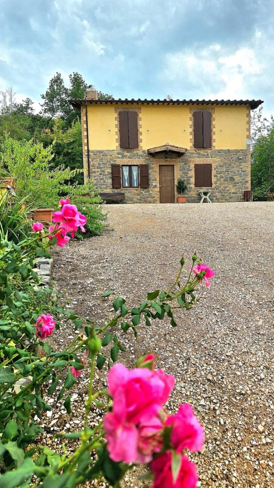 Ferienwohnung Il Gelso Rosso Comunanza Exterior foto